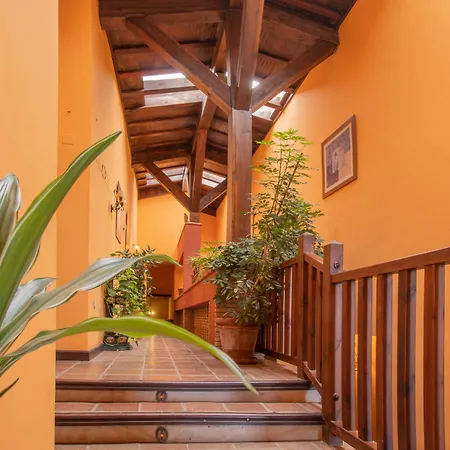 Hospederia Del Zenete Hotel